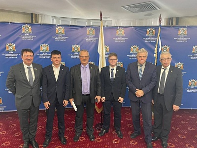 Студенты и преподаватели ЮГУ приняли участие в круглом столе при Молодежном парламенте Югры