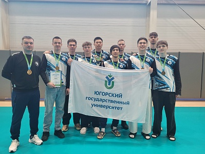 В ЮГУ состоялся Региональный турнир по волейболу, посвящённый памяти героя Александра Волынца